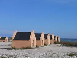 Slavenhuisjes uit 1850, Bonaire