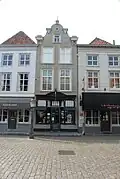 Winkel-woonhuis