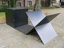 Raumplastik III (1978), beeldenpark Quadrat Bottrop