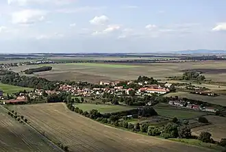 Břešťany in vogelvlucht (2011)