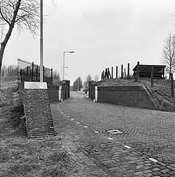 Schotbalkenopslag bij de coupure de Brielse poort in Hellevoetsluis