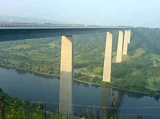 De Moseltalbrücke bij Winningen