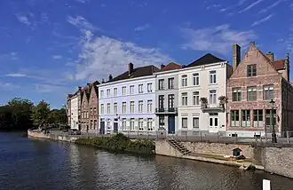 De Potterierei gezien van bij de Carmersbrug