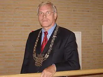 Burgemeester S.P. Grem met ambtsketen van Bladel
