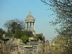 Gloriëtte in het Parc des Buttes-Chaumont in Parijs