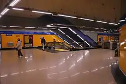 De stationshal onder de Calle de Jacometrezo in 2016