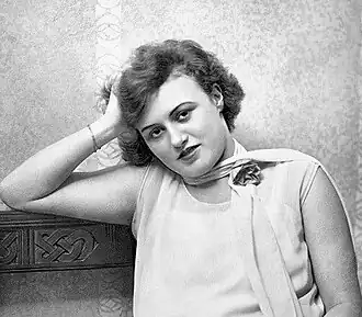 Camilla Spira op bijna 21-jarige leeftijd