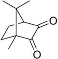 Structuurformule van kamferchinon