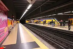 Sporen en perrons van lijn 2