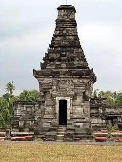 Tempel op het complex van de Candi Panataran, gedateerd in 1369