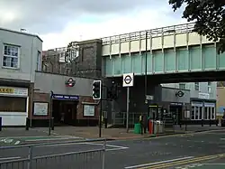 De toegangen aan de Whitchurch Lane