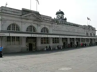 Station Cardiff Central