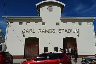 Ingang van het Carl Ramosstadion
