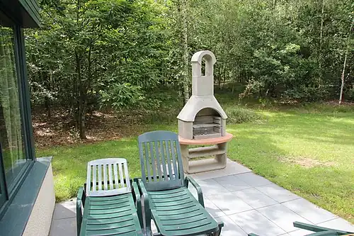 Tuin van een bungalow