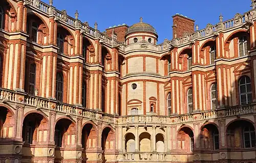 Binnenhof van het Kasteel van Saint-Germain-en-Laye