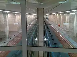 Metro's in het station