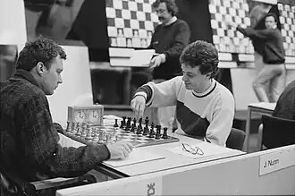 Rini Kuijf tegen latere winnaar John Nunn