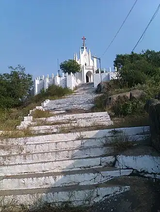 Kapel op Madha Hill