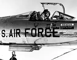 Chuck Yeager in een F-104 Starfighter