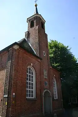 St. Michaëlkerk, Leer
