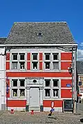 Place de la Halle, 34. Stijl: Maaslandse renaissance