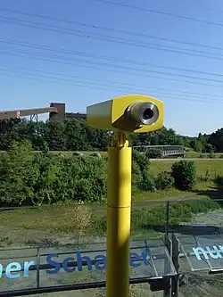 Connecting Views (2010)