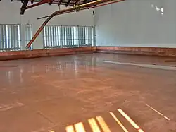 Met koper bedekte open kuip waar het warme bierwort afkoelt en door de natuurlijke gisten geïnfecteerd wordt