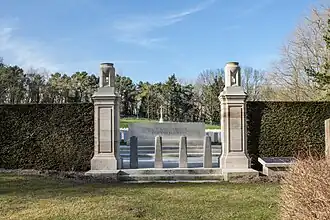 Toegang tot de begraafplaats