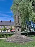 Calvariekruis van Le Chesne, historisch monument,