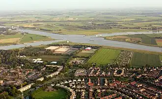 Kruising met het Amsterdam-Rijnkanaal bij Wijk bij Duurstede