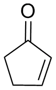 Structuurformule van 2-cyclopenten-1-on
