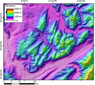 Kaart van Baugesmassief