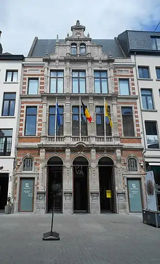 DIVA aan Suikerrui 17-19 in Antwerpen