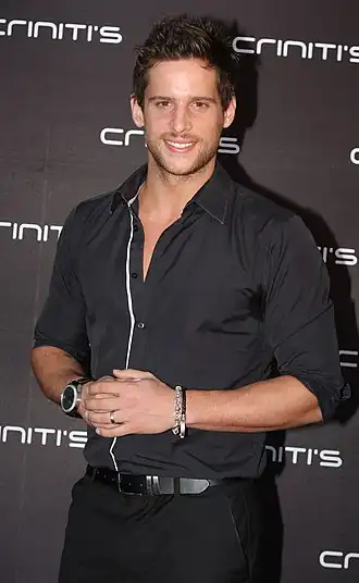 Dan Ewing (2013)