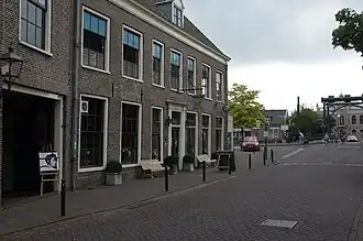 De Hoogstraat in 2013 gezien richting de Hulksbrug