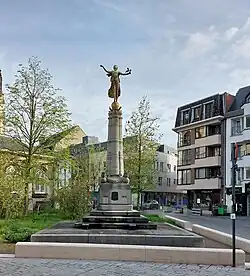 De Gouden Madam, Niké Monument WO I, Kalkmarkt Tienen