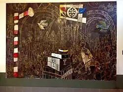 Kunstwerk in de rechtervleugel, net om het hoekje tussen de entreehal en de uitgang naar perron 1 (2013)