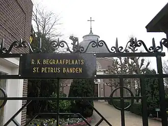 Ingang St. Petrus Banden
