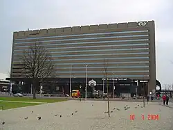 Het Centraal Station vervangt sinds 1973 het Station Staatsspoor.