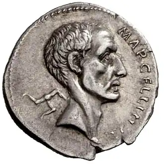 Beeltenis van Marcus Claudius Marcellus op de keerzijde van een "restitutie"-denarius van Traianus.