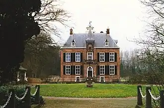 Voorzijde van Den Bramel