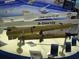 Een aantal raketten van Denel.