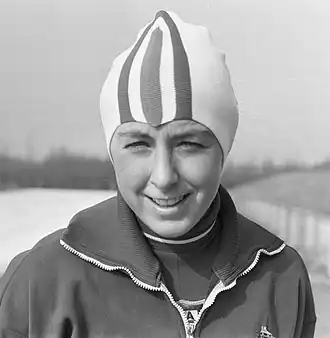 Dianne Holum in 1972 tijdens WK Heerenveen