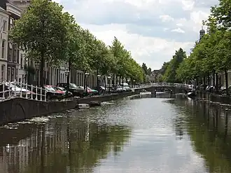 Doelenbrug met het Rapenburg