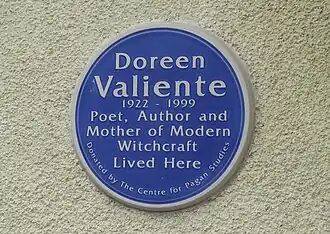 Gedenkplaat voor Doreen Valientes voormalige woning in Brighton