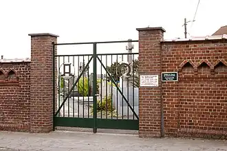 Toegang tot de begraafplaats