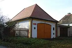 Monumentale schuur bij boerderij (2009)