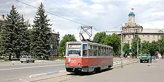 KTM-5 083 onderweg in Droezjkivka
