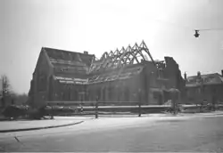Sloop van de Duinoordkerk, foto van Menno Huizinga (1907-1947)