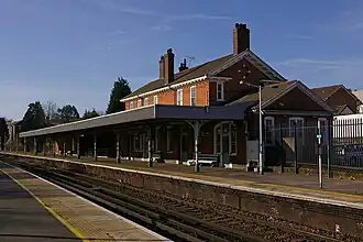 Station Earlswood